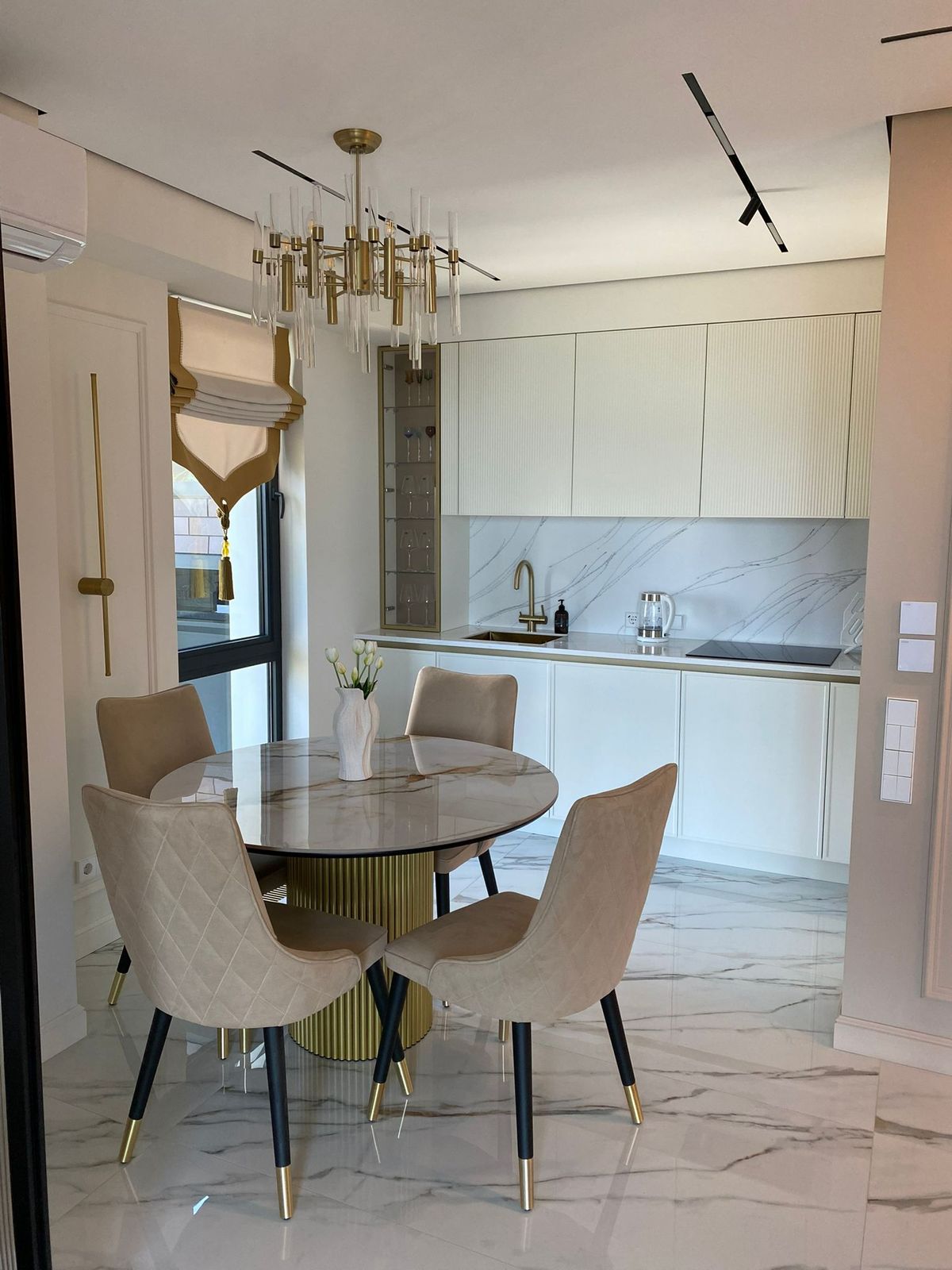 Fully equipped designer kitchen
