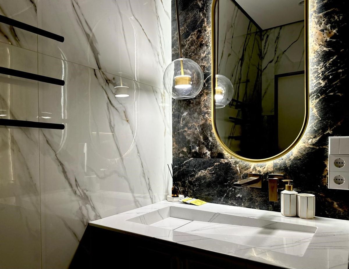 Elegant bathroom with rain shower
